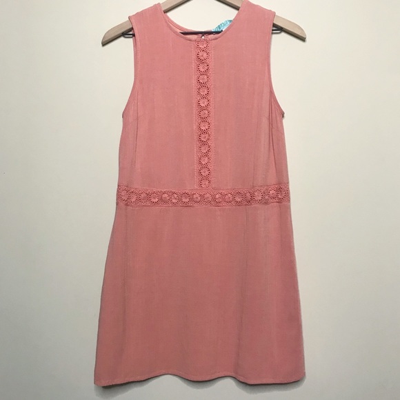 Francesca's Collections Dresses & Skirts - Francesca’s Peach Sleeveless Shift Dress